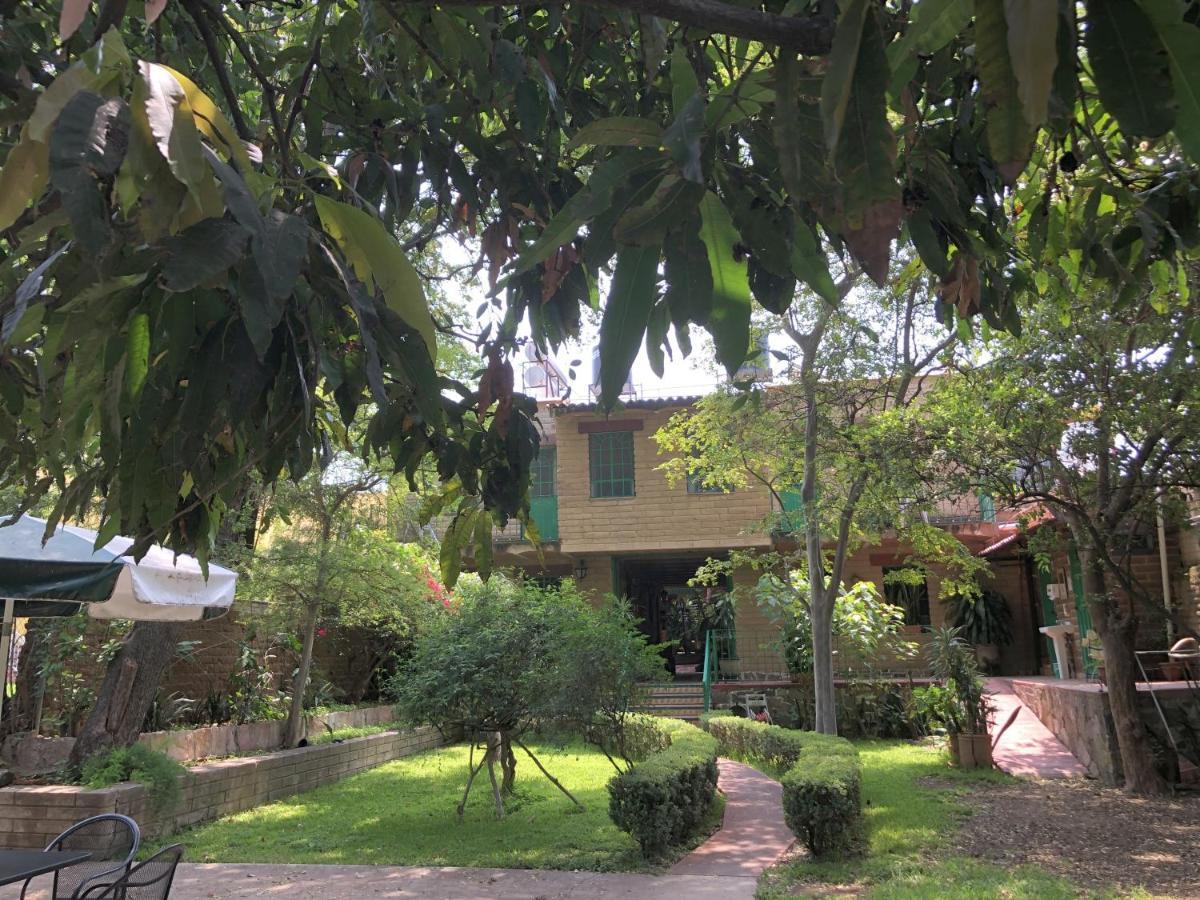 Casa Del Retono Bed and Breakfast Tlaquepaque Exteriör bild