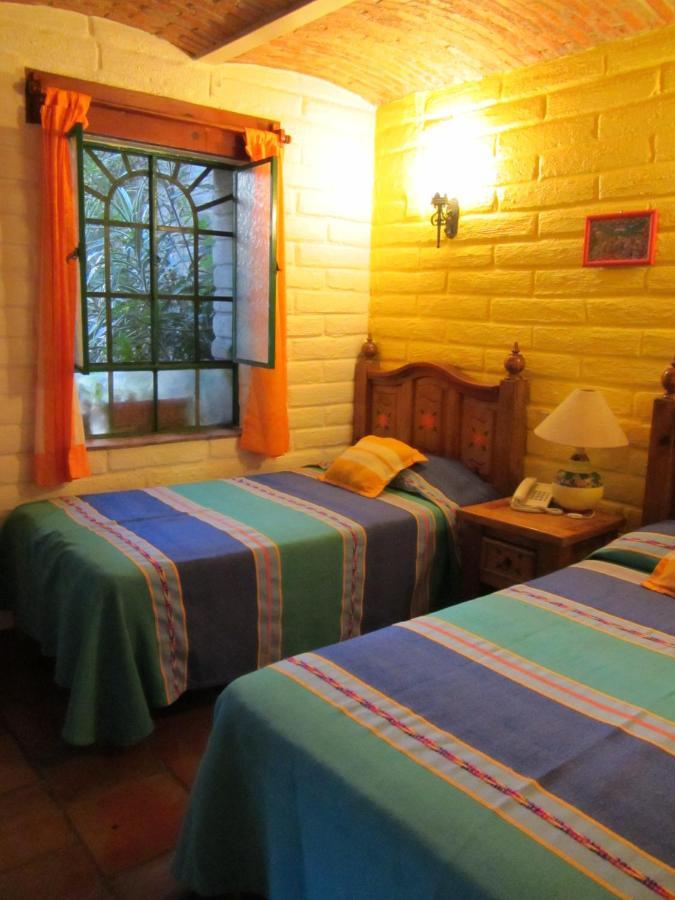 Casa Del Retono Bed and Breakfast Tlaquepaque Exteriör bild