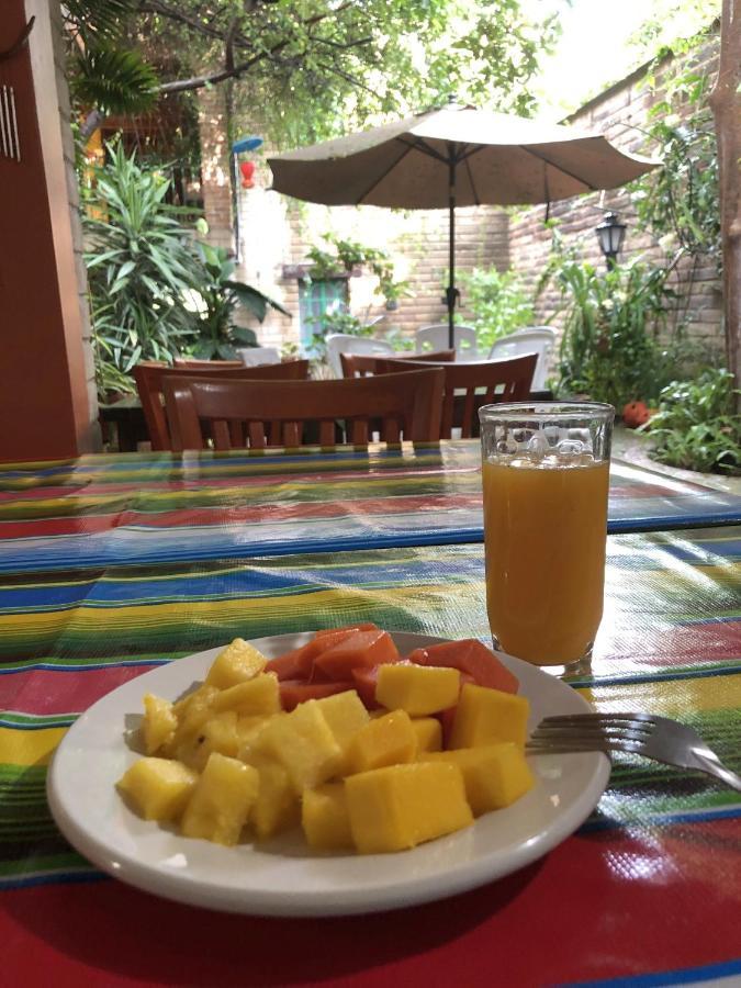 Casa Del Retono Bed and Breakfast Tlaquepaque Exteriör bild