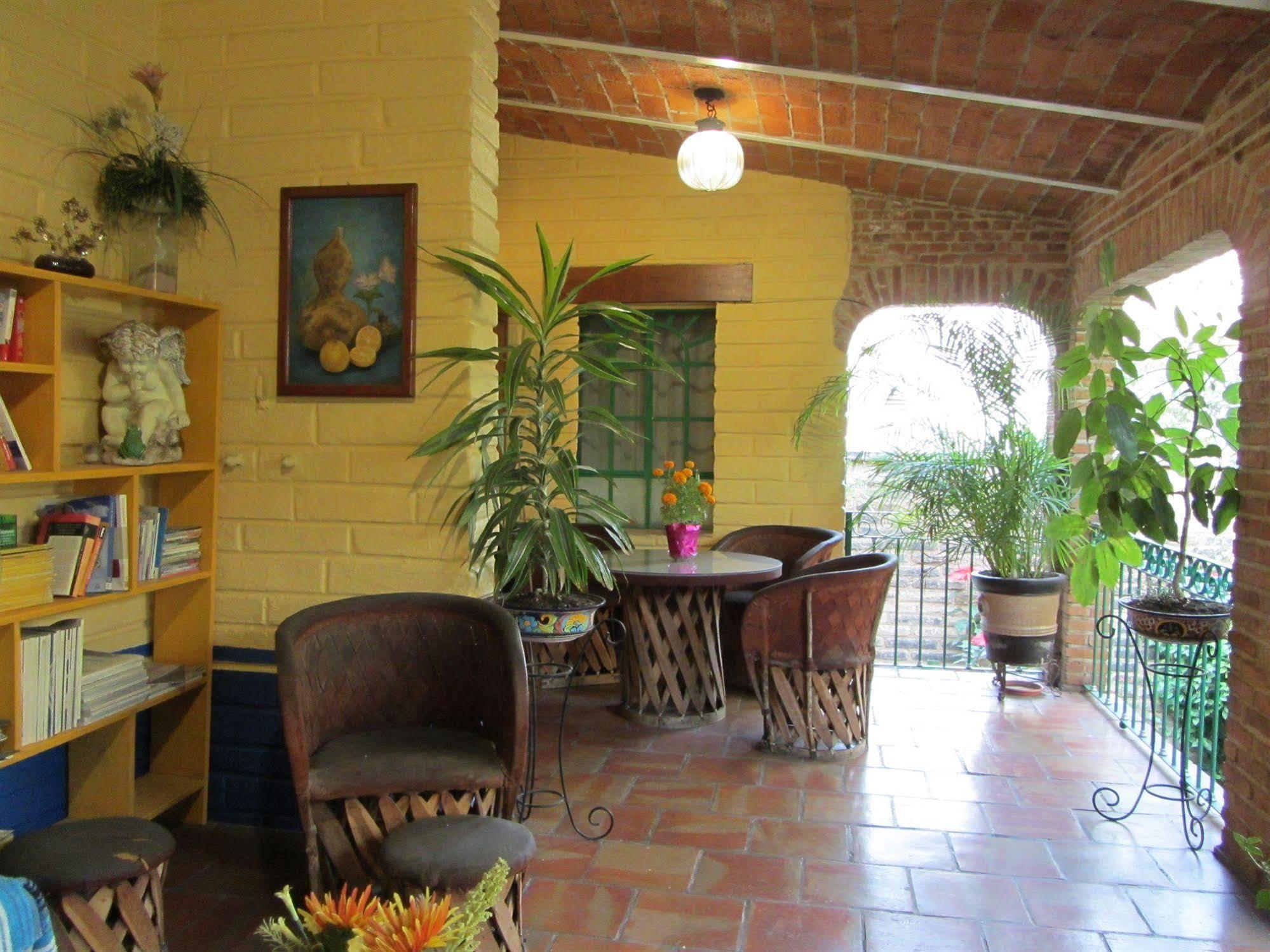 Casa Del Retono Bed and Breakfast Tlaquepaque Exteriör bild